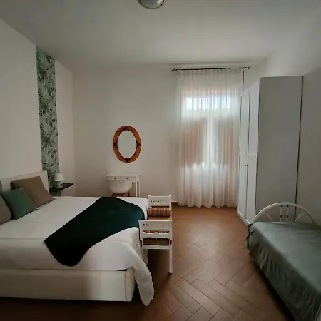 Semesterbostad La Maison Di Titty Torre Annunziata