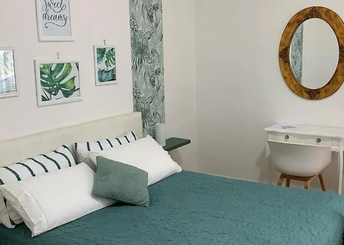 La Maison Di Titty Semesterbostad *